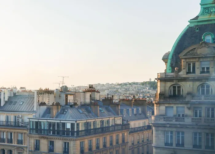 Stylish Nest - Heart Of * Paris