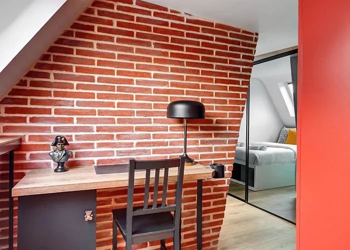 Stylish Nest - Heart Of Apartment *